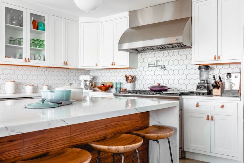 End of lease cleaning in a vacated kitchen